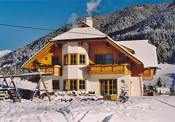 Hausfoto Winter