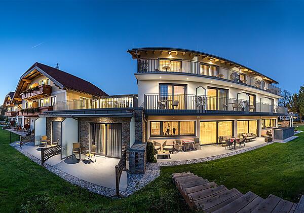 Hotel Frauenschuh bei Dämmerung