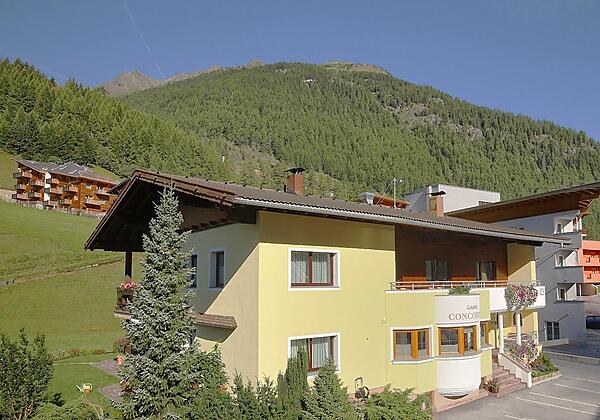 Außenansicht Sommer