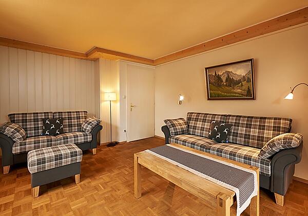 Fewo Hirschberg Wohnzimmer mit Südbalkon