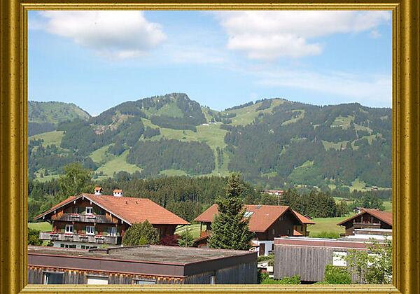Blick zur Hörnerbahn vom Balkon