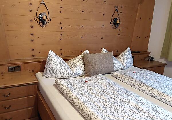 93a8847e-261a-42cd-8bfe-ace007016da8