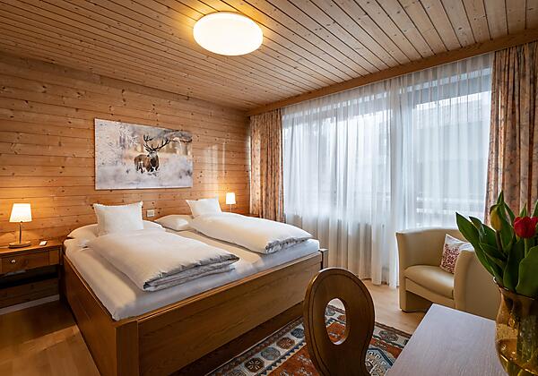 Gaestehaus_Landegger_Feldweg_7_Koessen_04_2023_App