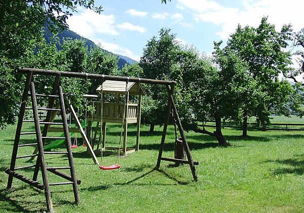 Loithaler Fügen - Garten / Rutsche