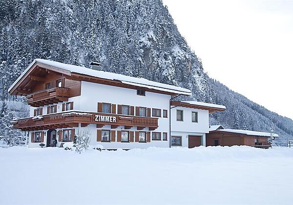 Haus Luxner Winter 1