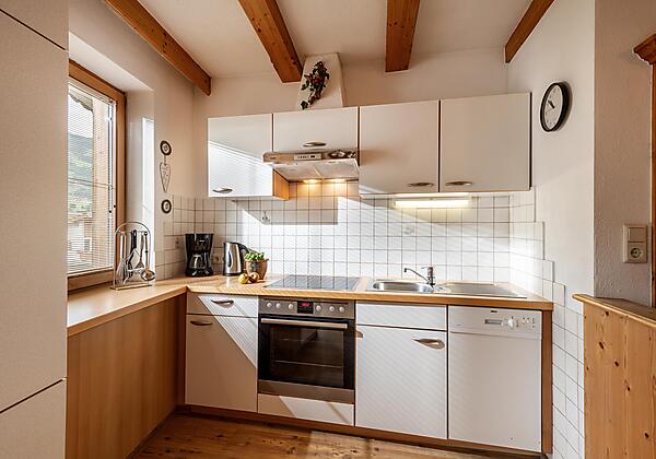 Gaestehaus_Moser_Kirchweg_14_Uderns_Kueche