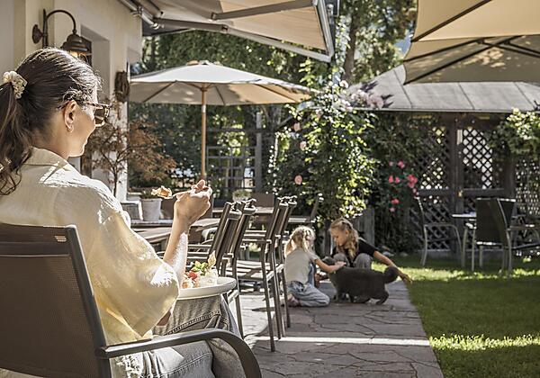 mood.at_2025.09.01_das.wiesenheim.017_booking