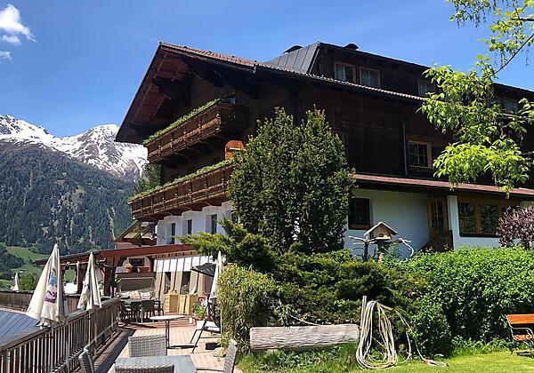 Schlossnerhof Virgen Zimmer Lienz Dolomiten