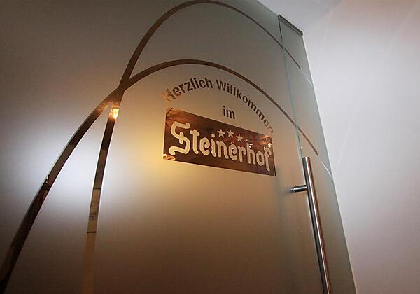 Herzlich Willkommen im Steinerhof