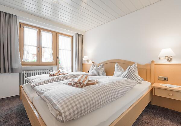 Ferienwohnung Stich - Rotspitzstube 3