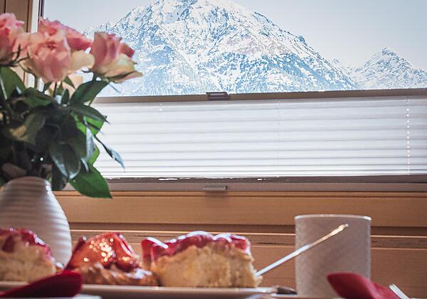 Wohnzimmer Bergblick