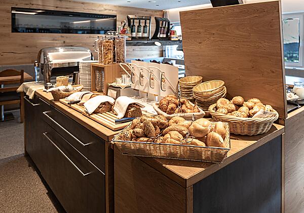 Hotel Post Ötzirider-23