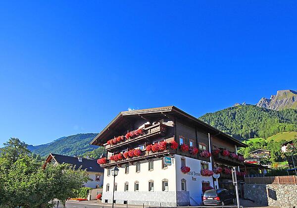 Gasthof-Rose-Virgen-Sommer-
