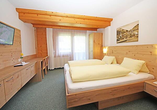 Zimmer-19-Gasthof-Rose-Virg