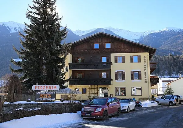 hausansicht Gasthof-Pizzeria Stern