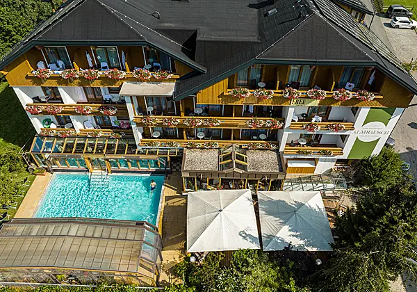 Hotel Almrausch im Sommer