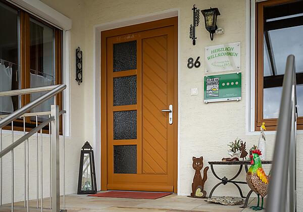 150-2351-web_Götzfriedhof_by_Gert_Perauer