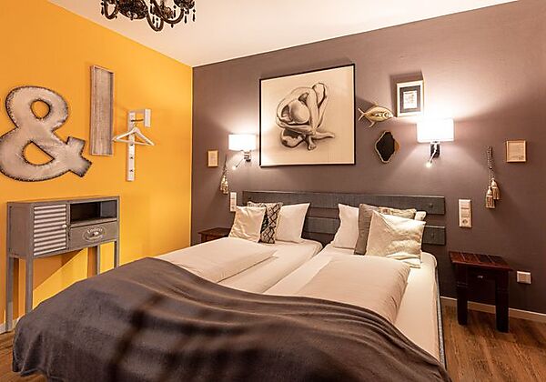 Grüner Baum und Altes Tor