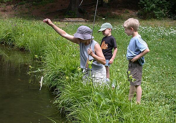 ++Anglerglück am Teich