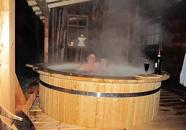 Gullenhütte Badetonne Abend