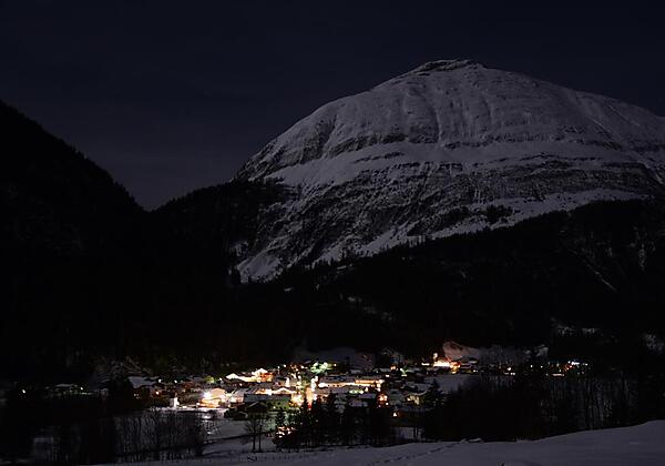 Steeg bei Nacht