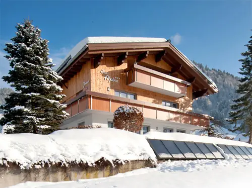 Winteransicht vom Haus Alpina in Au