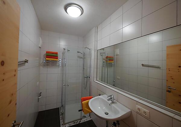 Haus am Sonnenhang-Hart-Zillertal-Badezimmer