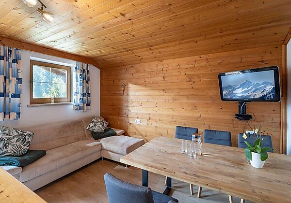 Haus_Ascher_Gruber_Rumerweg_3_Aschau_Wohnkueche