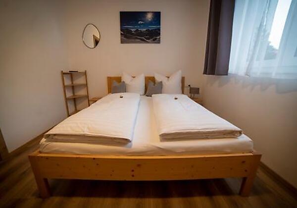 Zimmer 3 mit Dusche und WC