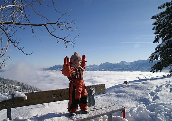 Schneeglitzern und Wolkenmeer begeistern