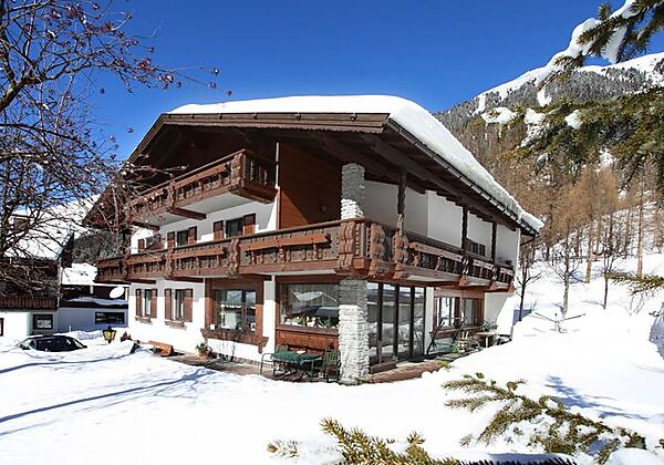 Haus Bergkristall mit Garten