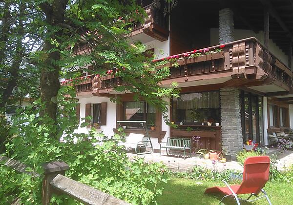 Haus Bergkristall mit Garten