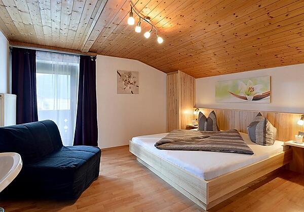Schlafzimmer 3