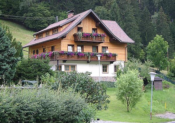 Haus Bichl im Sommer