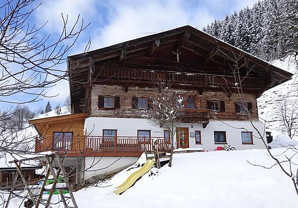 Der_Biobergbauernhof_wird_von_uns_bewirtschaftet