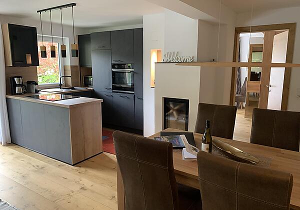 Essbereich mit Küche