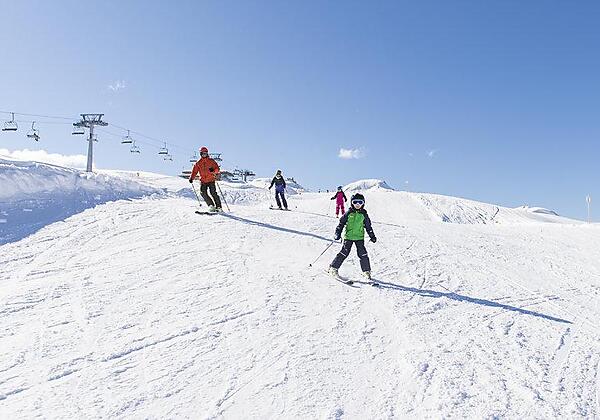 Skispaß_für_Klein_und_Groß_im_Familienskigebiet_So