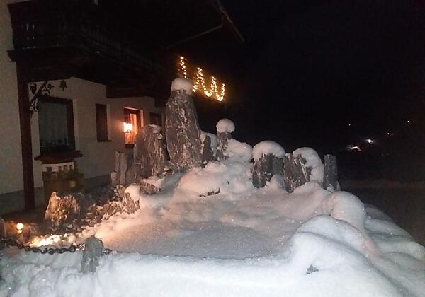 der see ist zugeschneit