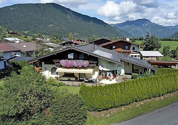 Haus Fröschl, Kirchdorf, Sommer