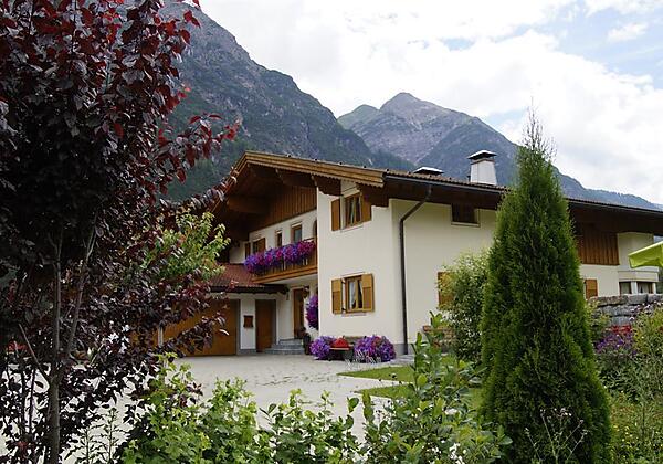 Haus Gaby Sommer´14  Einfahrt