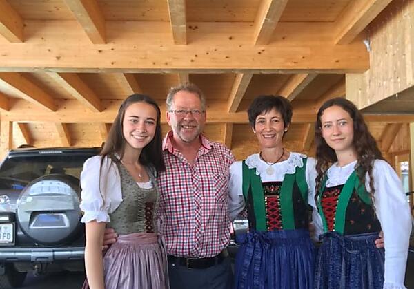 Kristin,Bernhard,Gabi und Carina