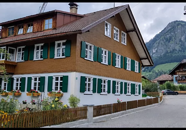 Haus Außenansicht