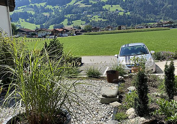 FEB57159-AE78-48B0-9A90-5F708F1F02C5