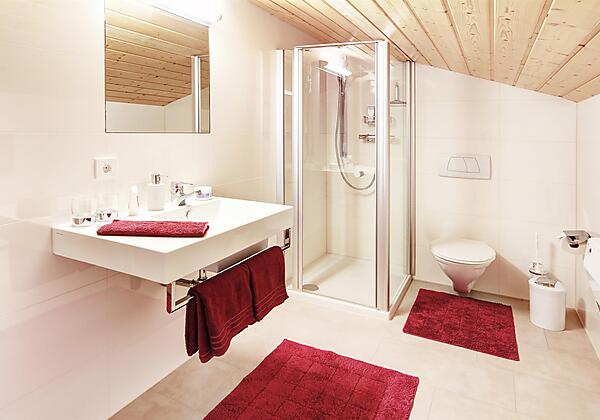 App. Bergblick: 1. Badezimmer