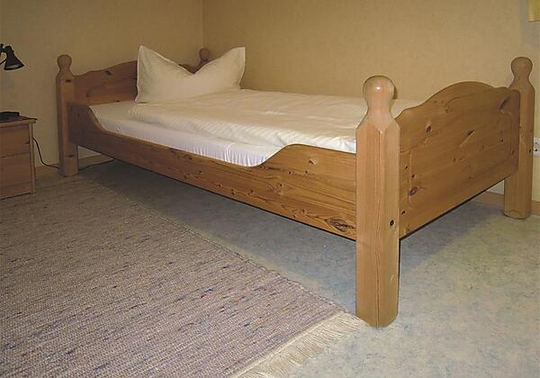 9_Einzelbett