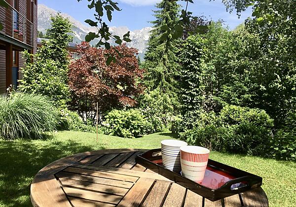 Essbereich mit Terrasse