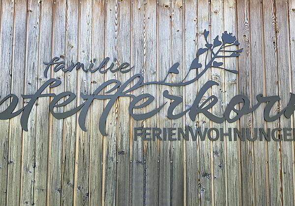 Fassaden Logo Familie Pfefferkorn