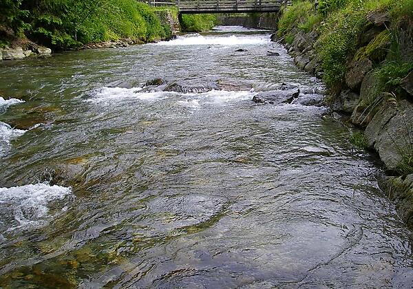 hinter dem Haus Seebach
