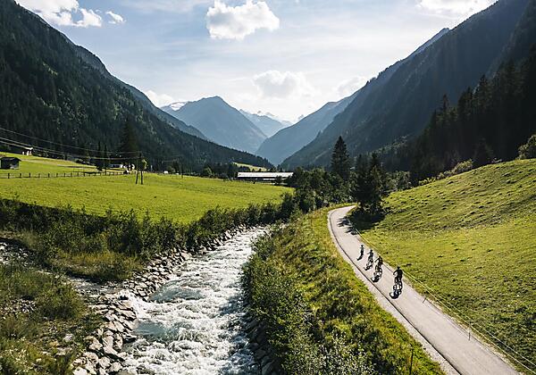 TVBStubaiTirol_MaxDraeger_Roadbiking-Radweg_3