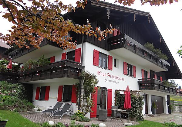 Terrasse von FeWo Höfatsblick